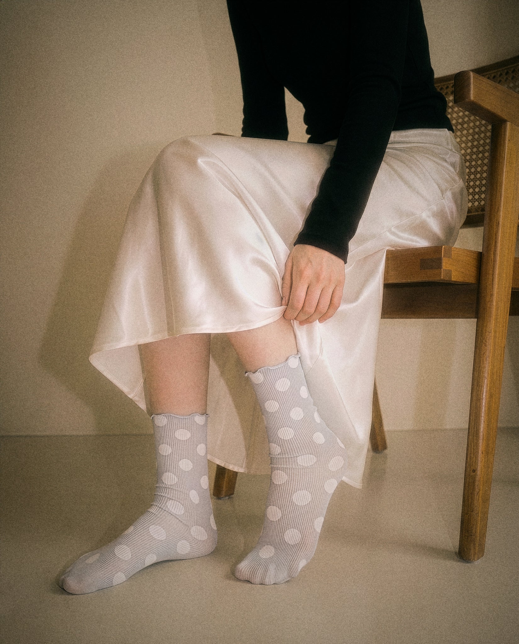 Glass Garden Dot Socks — Sunmool Set