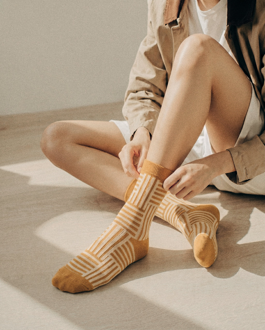 Line Drawing Socks — Sunmool Set