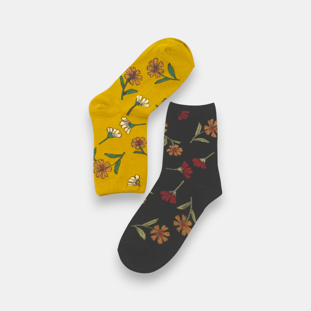 Dear Wild Flower Socks — Mustard