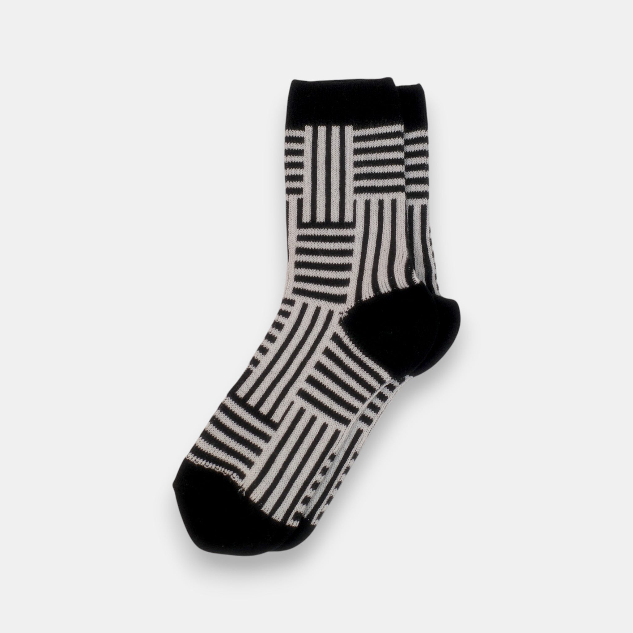Line Drawing Socks — Sunmool Set